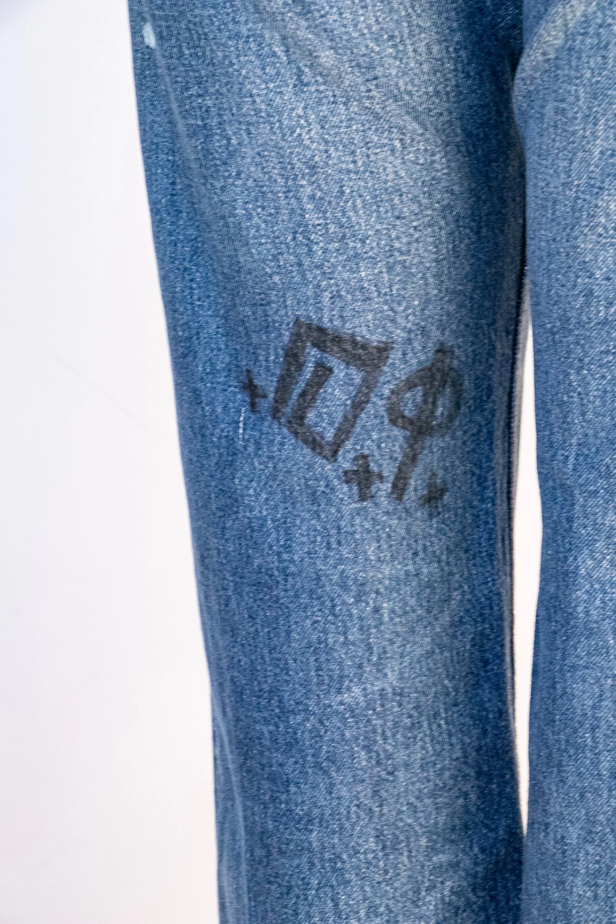 1990s Levi's Jeans Denim Cotton Dark Wash 29" x 33"
