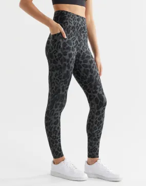 BECCA - Mineral Grey Leopard