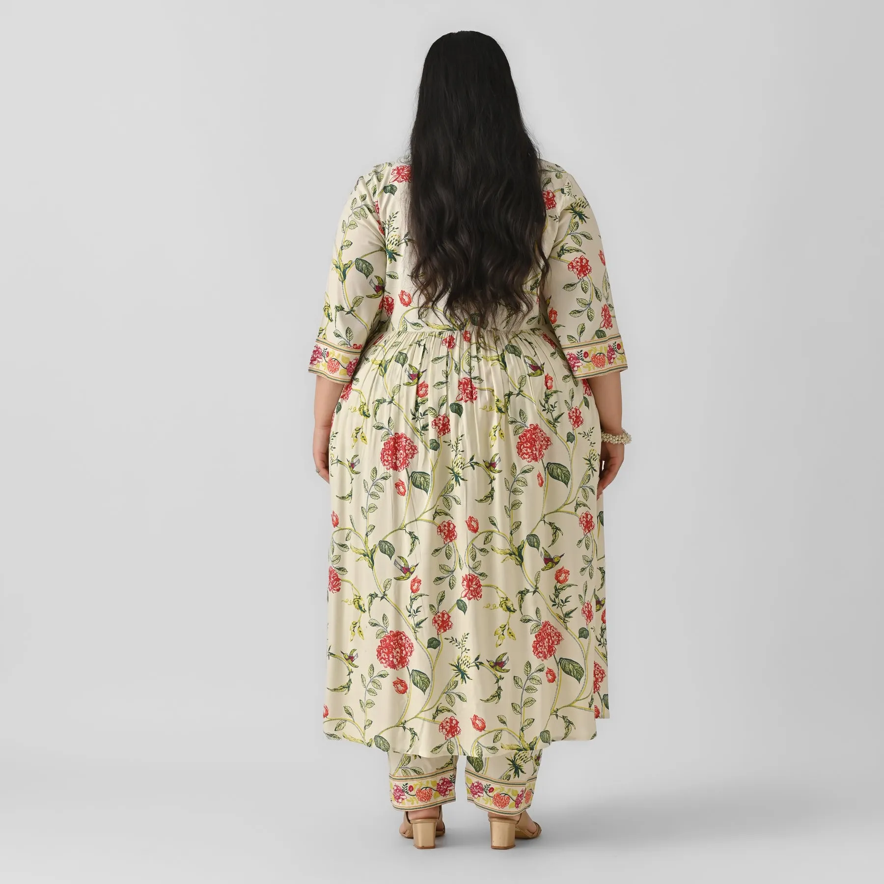Cream Front Gathered Kurta Pant Set - SOM