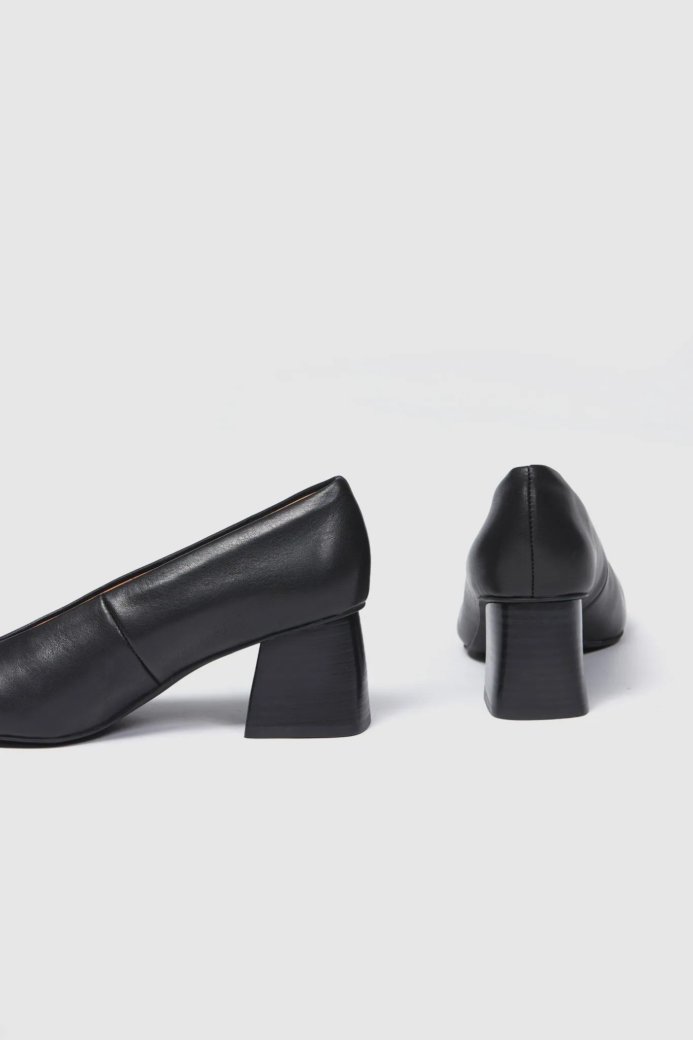 Diuna Midi Heel Black