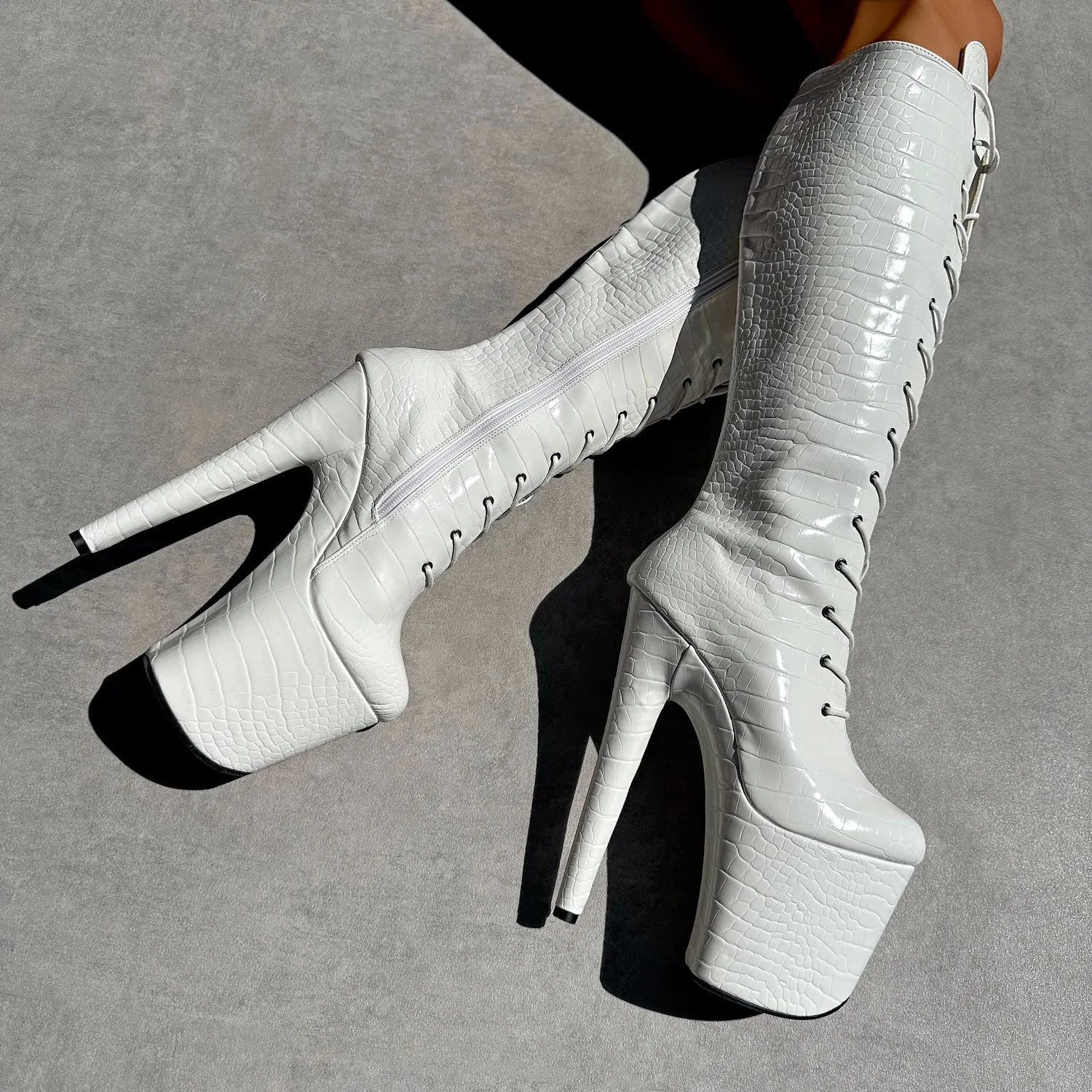 Ghosted - Knee Boot - 8INCH