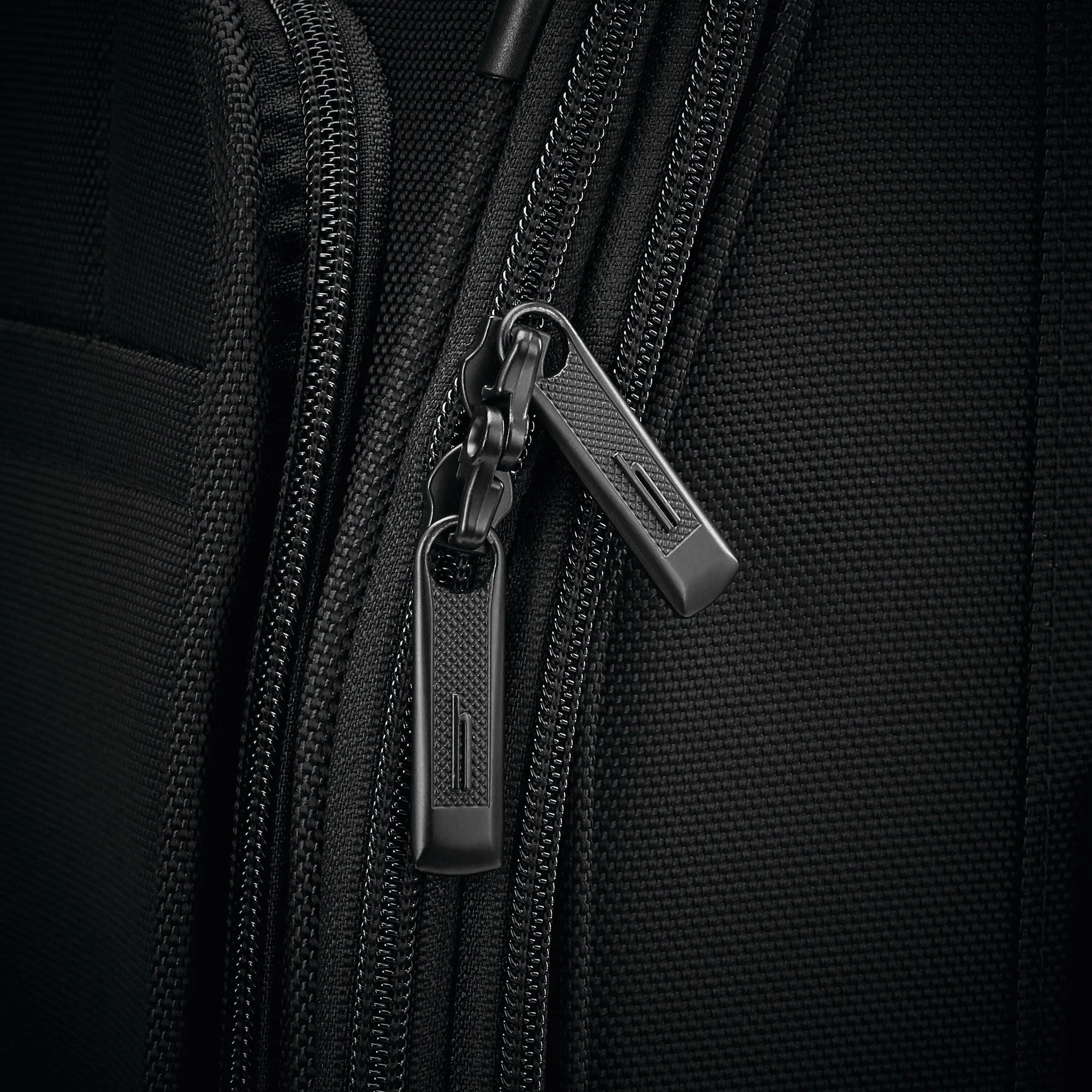 Hartmann Ratio 2 Global Carry-On Spinner