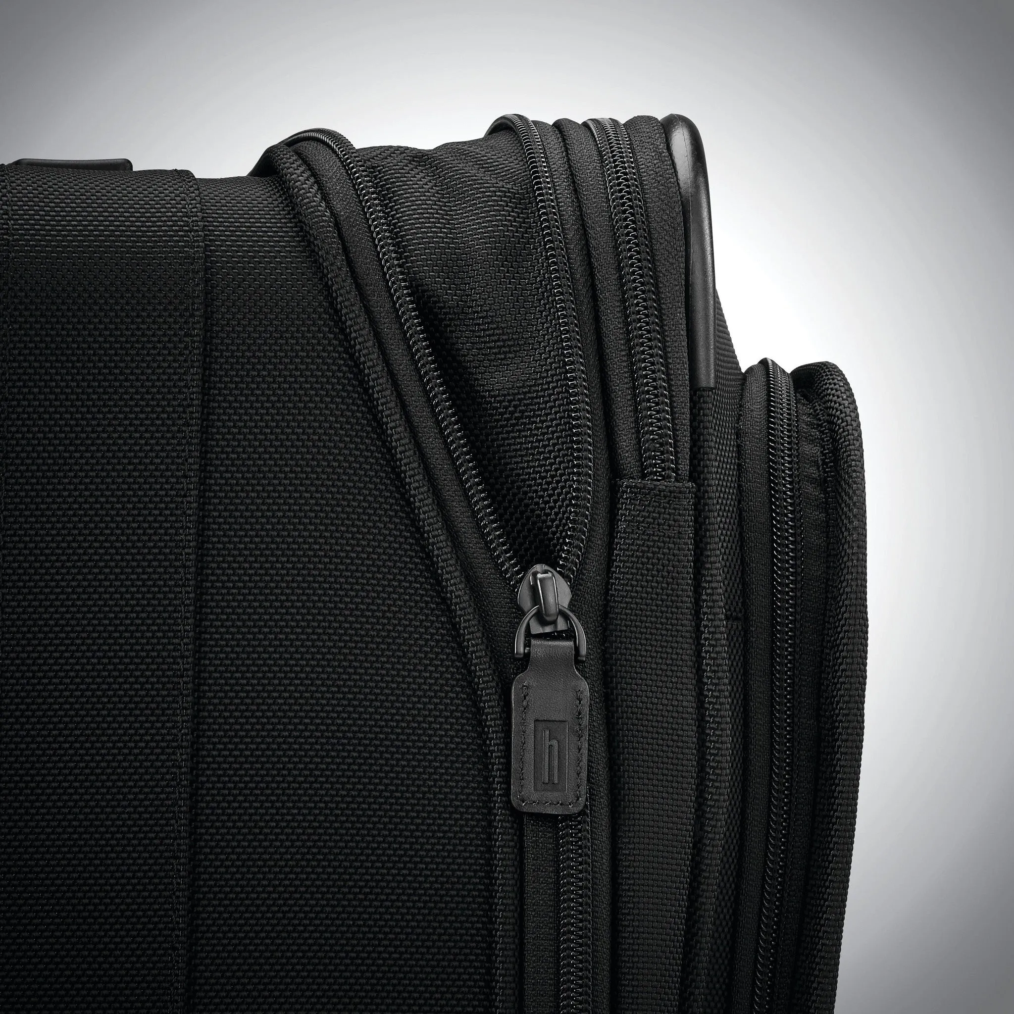 Hartmann Ratio 2 Global Carry-On Spinner