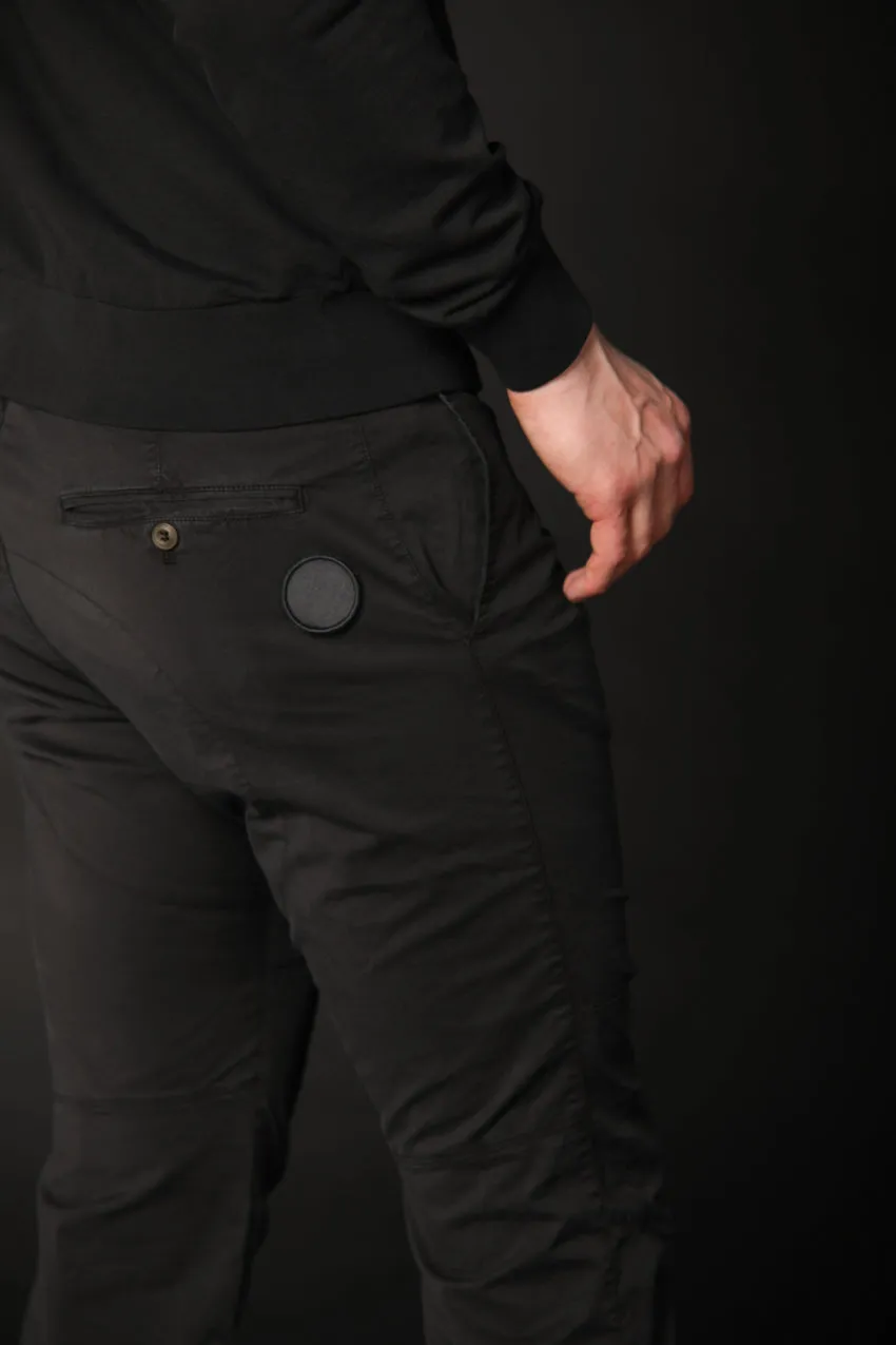 John Coolkhinos men's chino pants in twill limited edition carrot fit ①