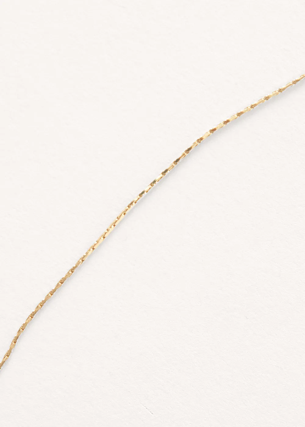 LUCIA PENDANT NECKLACE